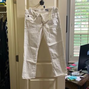 White jeans for the summer